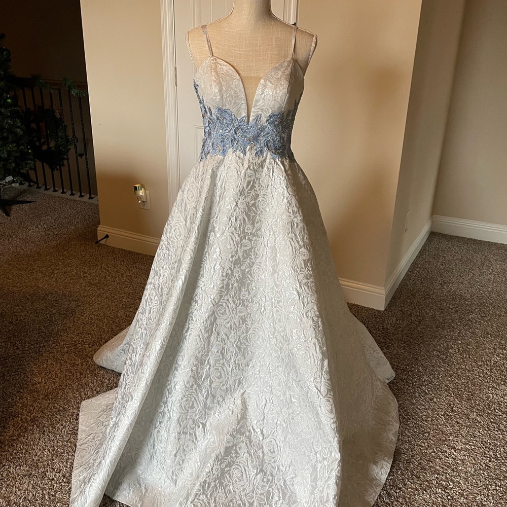 Prom Dress!!